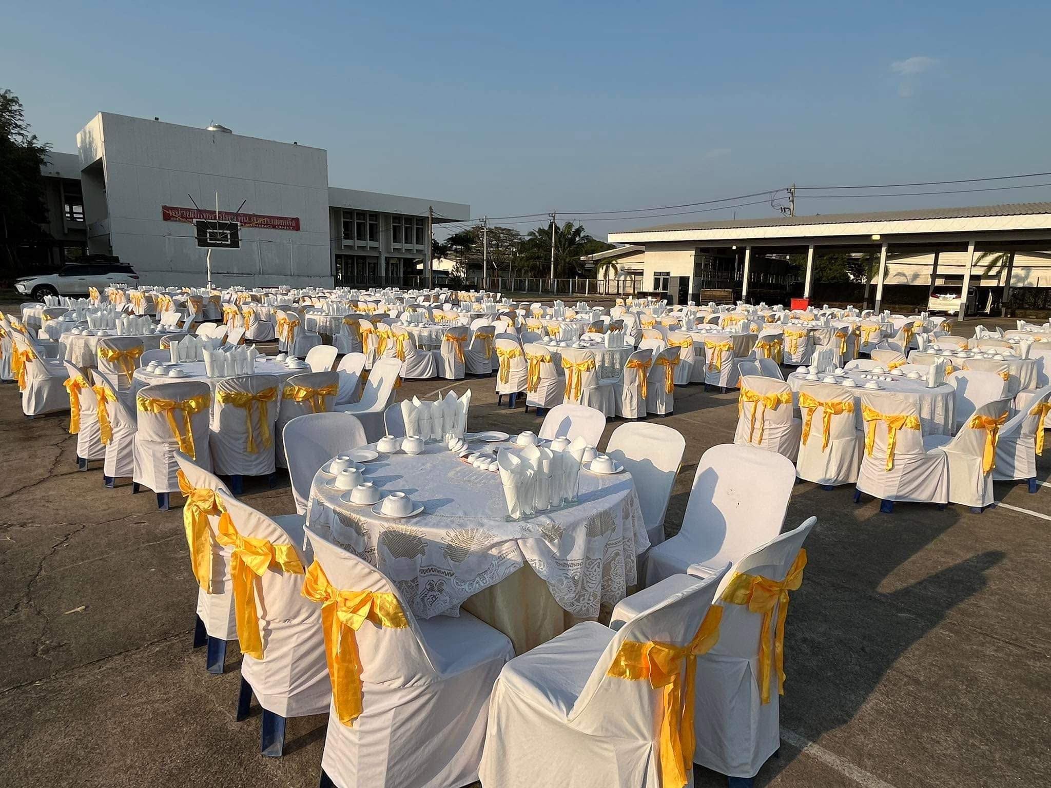บรรยากาศการจัดเลี้ยงโต๊ะจีน 16